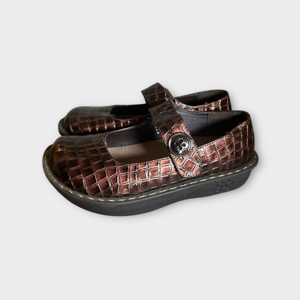 Ingaro Nursing Shoes Slides Clogs Size 8 M Women's slip resistant brown croc